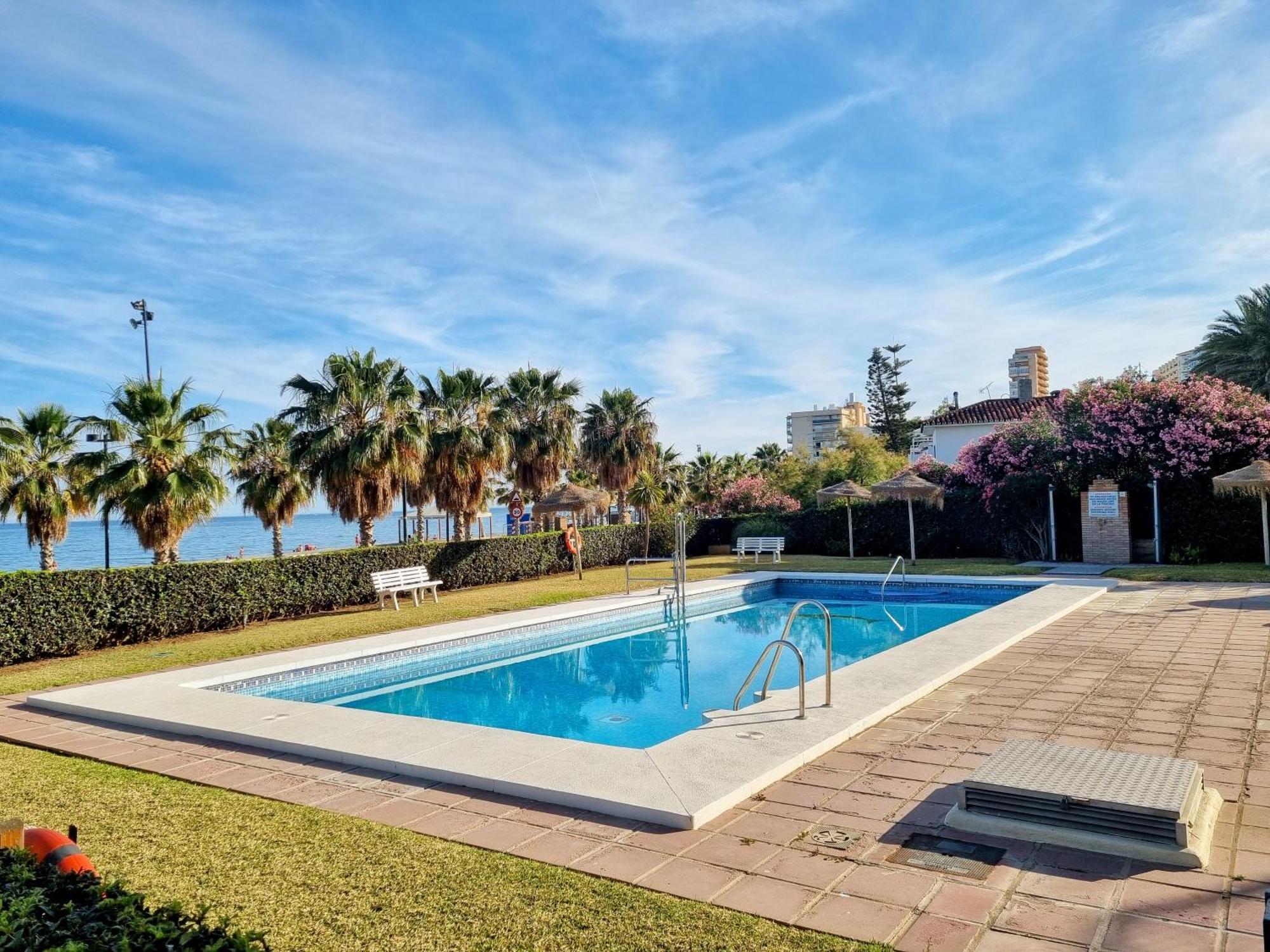 Las Antillas II Front Sea Views Pool Fuengirola Exterior foto